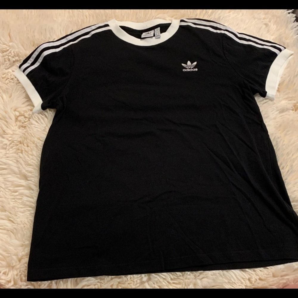 Medium adidas shirt